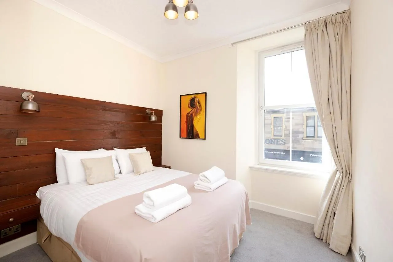 Joivy Attractive Flat Near Haymarket Station Apartment Edinburgh