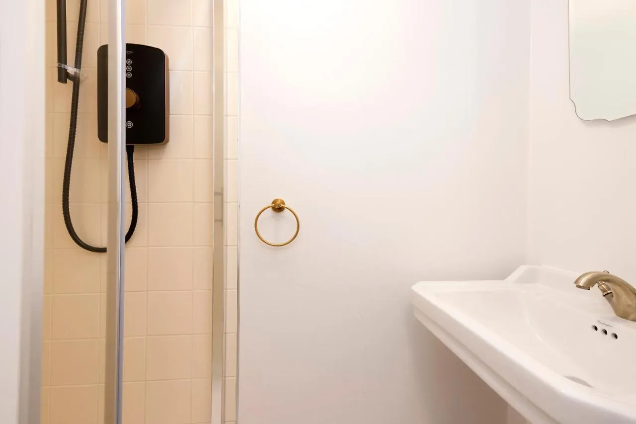 Joivy Attractive Flat Near Haymarket Station Apartment Edinburgh United Kingdom