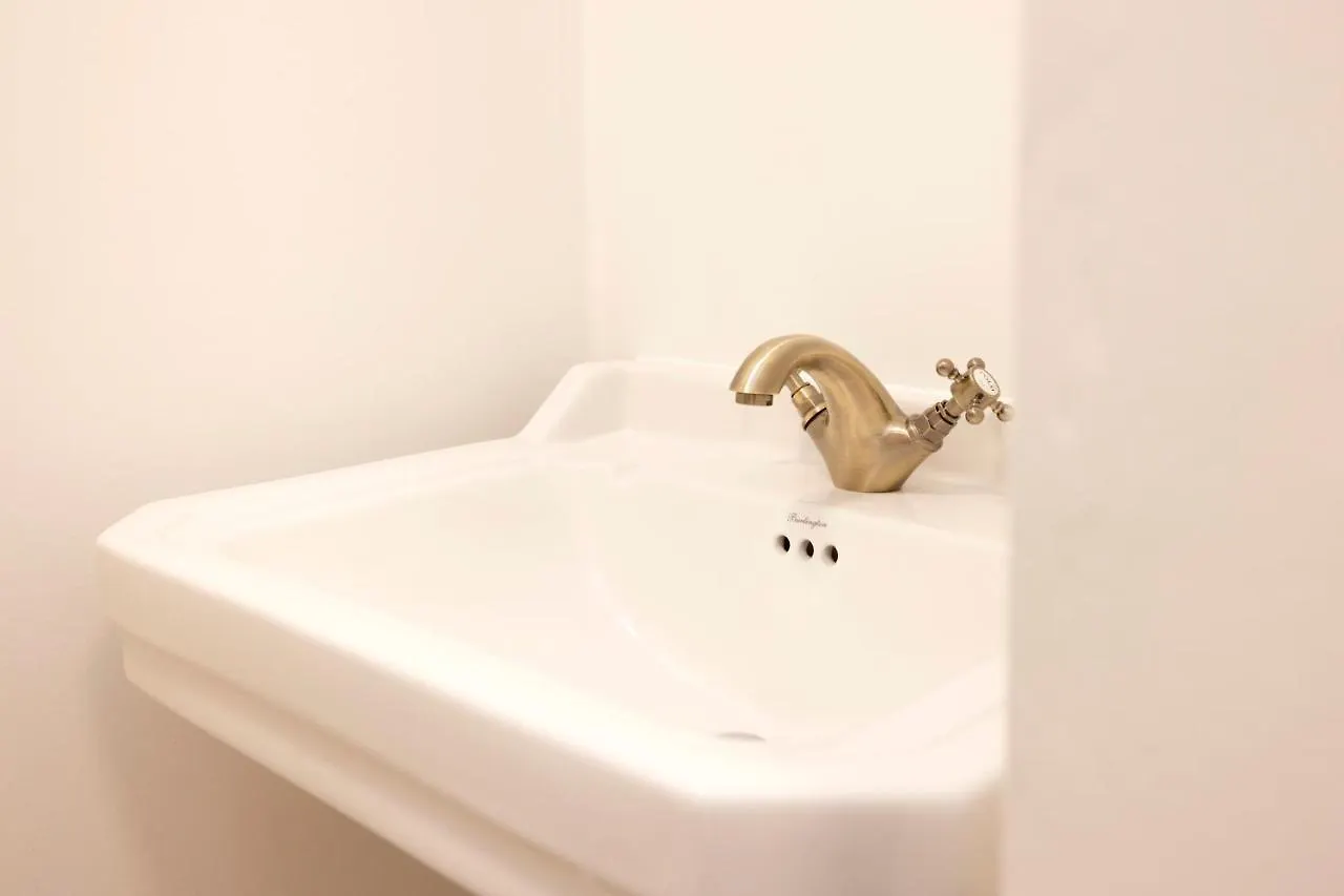 Joivy Attractive Flat Near Haymarket Station Apartment Edinburgh