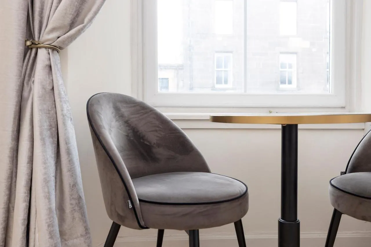 Joivy Attractive Flat Near Haymarket Station Apartment Edinburgh